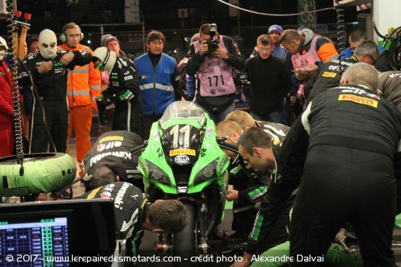 Quand la Kawasaki ZX-10R s'arrête en plein milieu de la nuit
