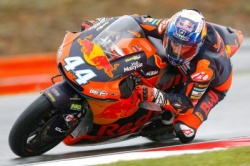 Moto2 : Oliveira mène la séance d'ouverture