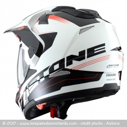 Casque trail Astone Cross Tourer vu de l'arrière