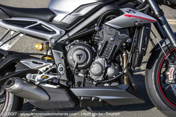 123 chevaux pour la Triumph Street Triple 800 RS
