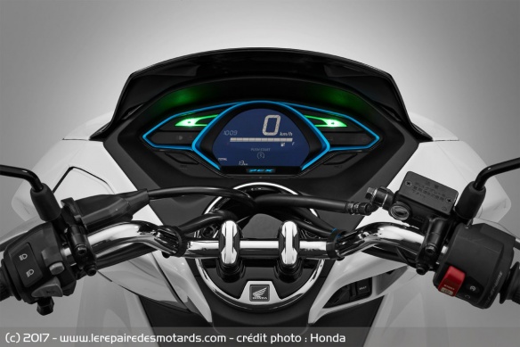 Le compteur du Honda PCX Electric