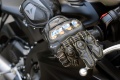 Essai gants cuir Dainese Full Metal D1