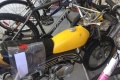 Les voleurs ramènent moto plein