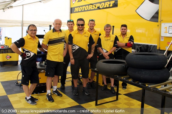 Le team Dunlop aux 12h de Magny-Cours