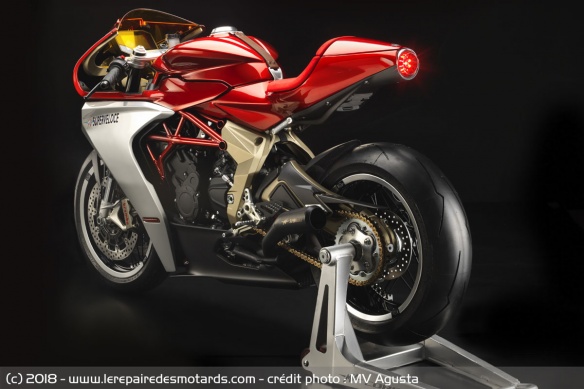 Concept MV Agusta Superveloce 800 Concept MV Agusta Superveloce 800