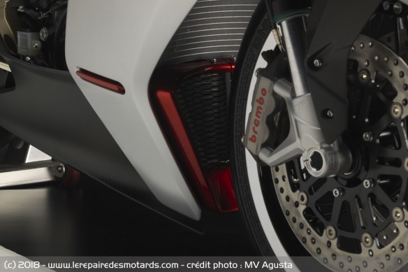 Concept MV Agusta Superveloce 800 Concept MV Agusta Superveloce 800