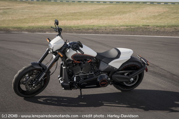Harley-Davidson FXDR 114