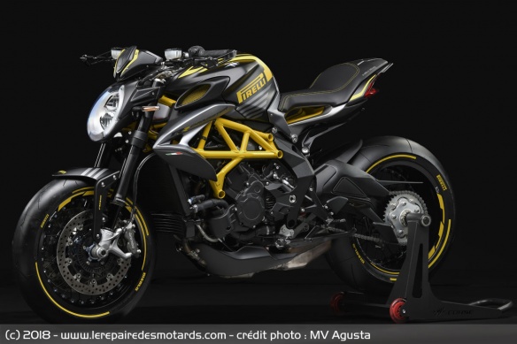 MV Agusta Dragster 800 RR Pirelli MV Agusta Dragster 800 RR Pirelli