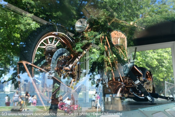 La prépa moto de la statue de la Liberté