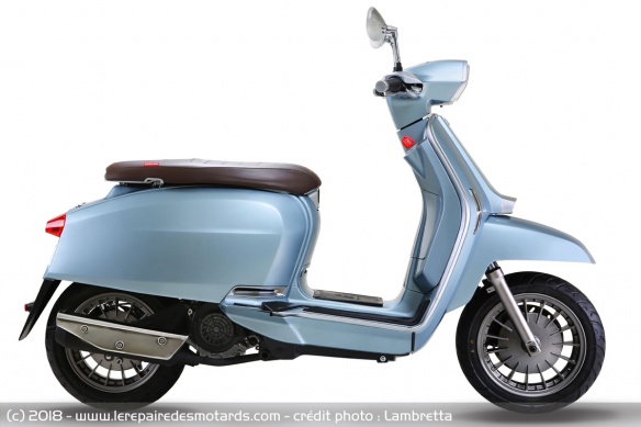 Lambretta V-Special avec garde-boue fixe Lambretta V-Special avec garde-boue fixe