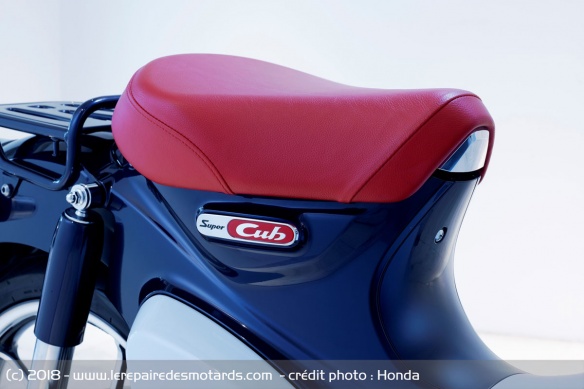 La selle du Honda C125 Super Cub