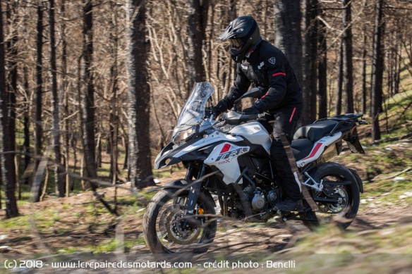 Trail Benelli TRK 502 X Trail Benelli TRK 502 X