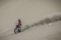 Dakar : Barreda passe la seconde - crédit photo : F. Le Floc'h/DPPI