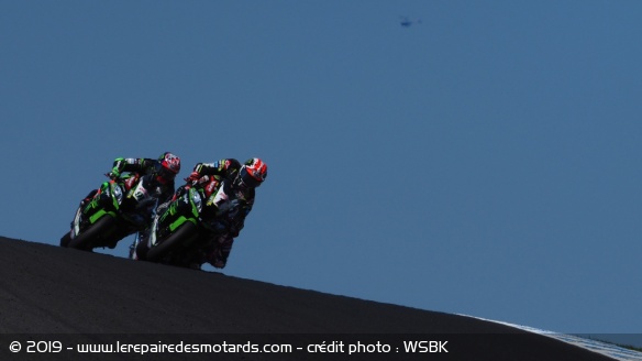 WSBK : Photo trompeuse ! Rea est bien second !