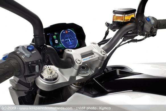 Compteur de la Kymco RevoNEX