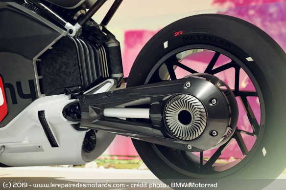 Concept BMW Motorrad Vision DC Roadster Concept BMW Motorrad Vision DC Roadster