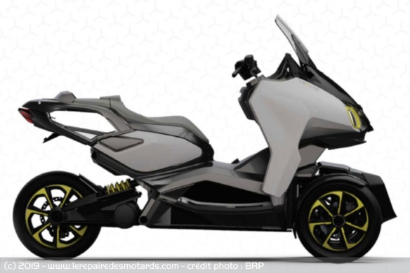 Le constructeur canadien se penche aussi sur le cas du scooter 3-roues Le constructeur canadien se penche aussi sur le cas du scooter 3-roues