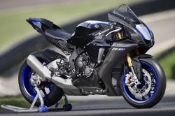 Sportive Yamaha YZF-R1M 2020