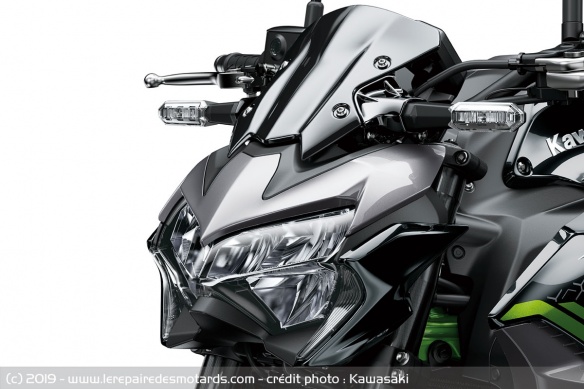 La Z900 se paie un nouveau phare à LED