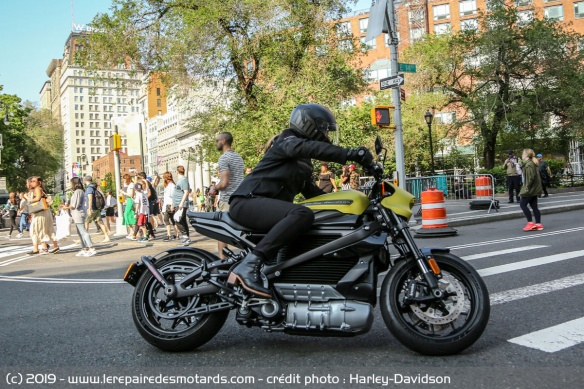 La Harley-Davidson Livewire est annoncée à 249 kg La Harley-Davidson Livewire est annoncée à 249 kg