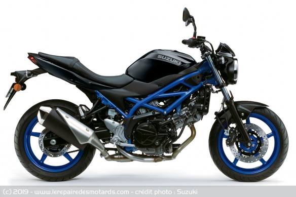 Suzuki SV 650 Glass Sparckle Black
