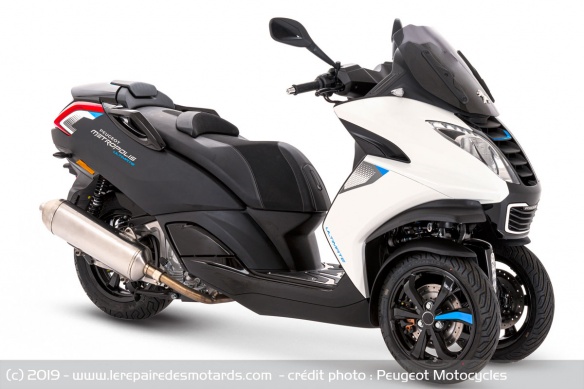 Scooter 3-roues Peugeot Metropolis Ultimate Sport Scooter 3-roues Peugeot Metropolis Ultimate Sport