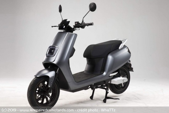 Le WhaTTz E-Street est disponible à partir de 2.880 euros Le WhaTTz E-Street est disponible à partir de 2.880 euros