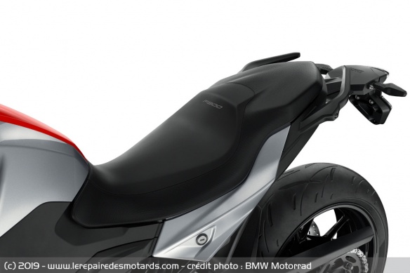 Selle de la BMW F 900 R Selle de la BMW F 900 R