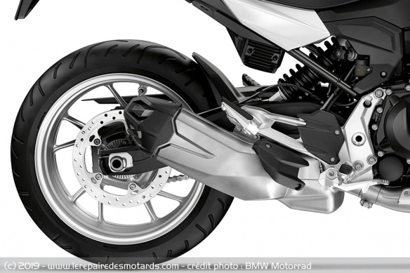 Le silencieux de la BMW F 900 XR Le silencieux de la BMW F 900 XR