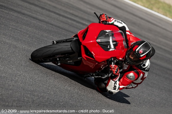 La Ducati Panigale V2 sur circuit La Ducati Panigale V2 sur circuit