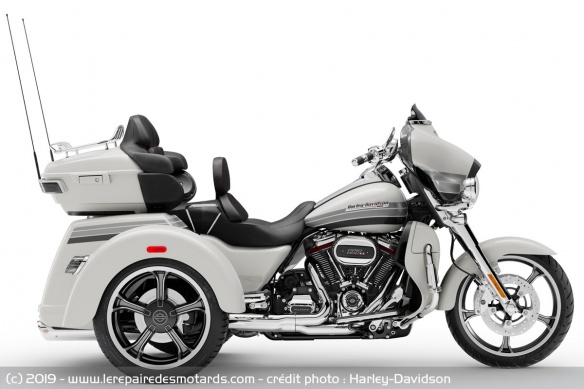 Harley-Davidson CVO Tri-Glide