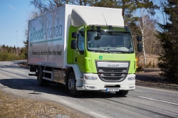 Un route pour recharger les véhicules électriques - Crédit photo : NCC Joakim Kröger
