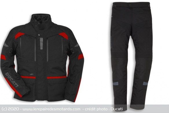 Ensemble Ducati Tour C3