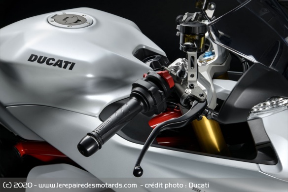 Ducati SuperSport 950 S Ducati SuperSport 950 S