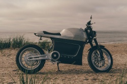 Tarform Luna : moto électrique biodégradable