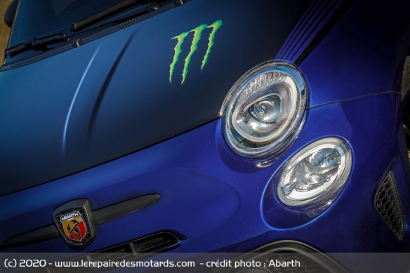 Phares de l'Abarth 695 Monster Energy Yamaha Phares de l'Abarth 695 Monster Energy Yamaha
