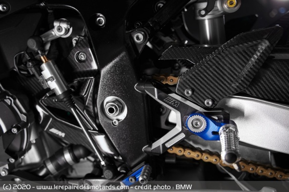 Repose-pied de la BMW M 1000 RR