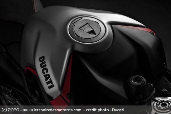 Sportive Ducati Panigale V4 SP Sportive Ducati Panigale V4 SP