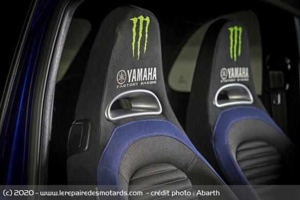 Sièges de l'Abarth 695 Monster Energy Yamaha Sièges de l'Abarth 695 Monster Energy Yamaha