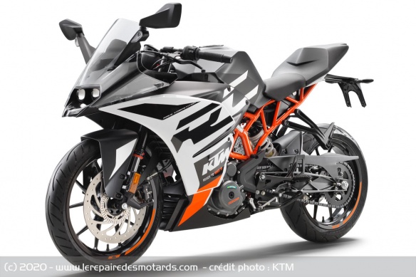 L'actuelle KTM RC 390 L'actuelle KTM RC 390