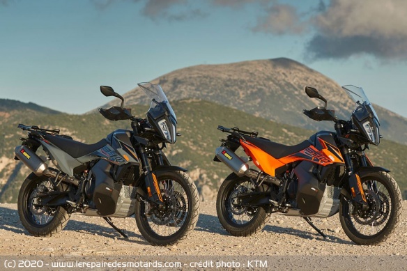 La 890 Adventure est déclinée dans deux coloris La 890 Adventure est déclinée dans deux coloris