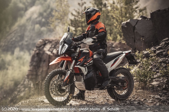KTM 890 Adventure R KTM 890 Adventure R