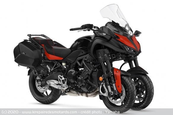 Yamaha Niken GT Tech Black Yamaha Niken GT Tech Black