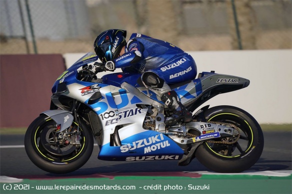 Sylvain Guintoli s'affaire au développement de la Suzuki GSX-RR Sylvain Guintoli s'affaire au développement de la Suzuki GSX-RR