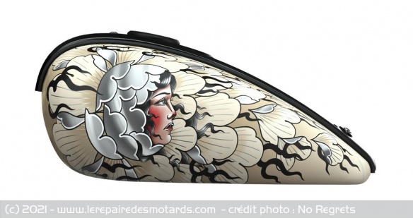 Un r&eacute;servoir tatou&eacute; sign&eacute; Lauren Gow