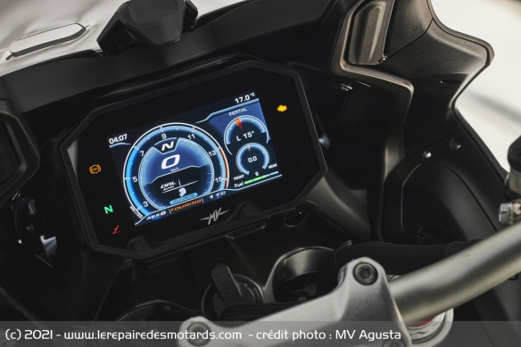 L'instrumentation repose sur un nouvel écran 5.5