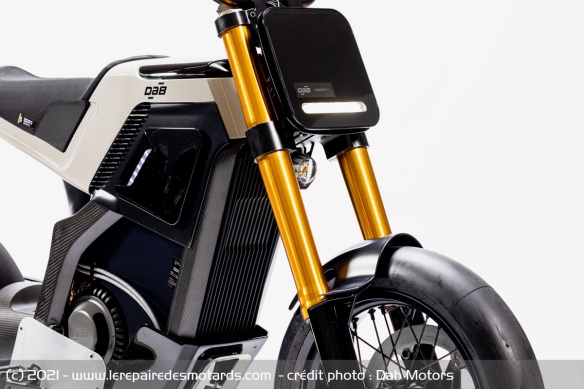 Fourche inversée Öhlins de la DAB Motors Concept-E Fourche inversée Öhlins de la DAB Motors Concept-E