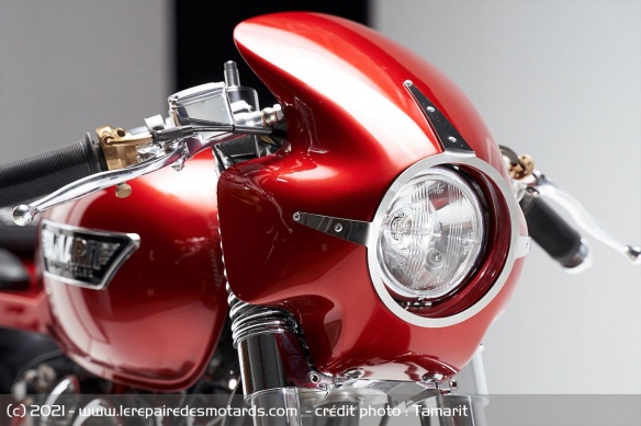 Café Racer Tamarit Gullwing X Café Racer Tamarit Gullwing X