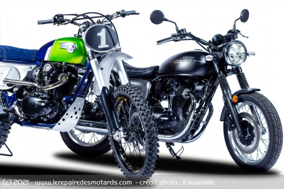 La W800 MRS et la W800 d'origine La W800 MRS et la W800 d'origine