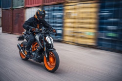 Roadster KTM 390 Duke 2021